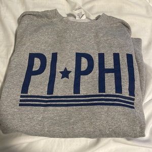 Pi Beta Phi sweatshirt